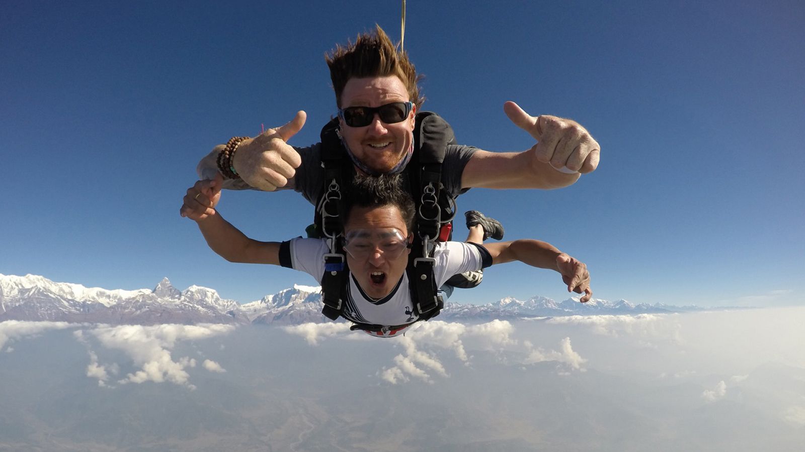 SKY DIVING